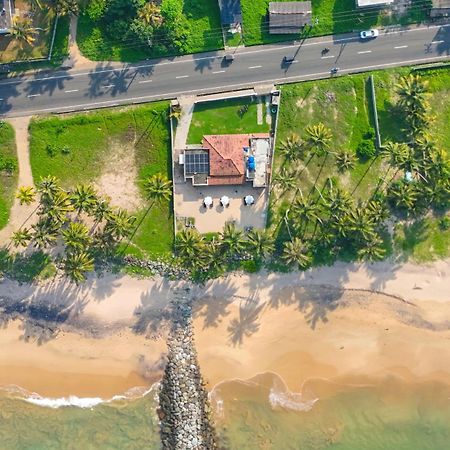 Отель House By The Sea Hikka Хиккадува Экстерьер фото